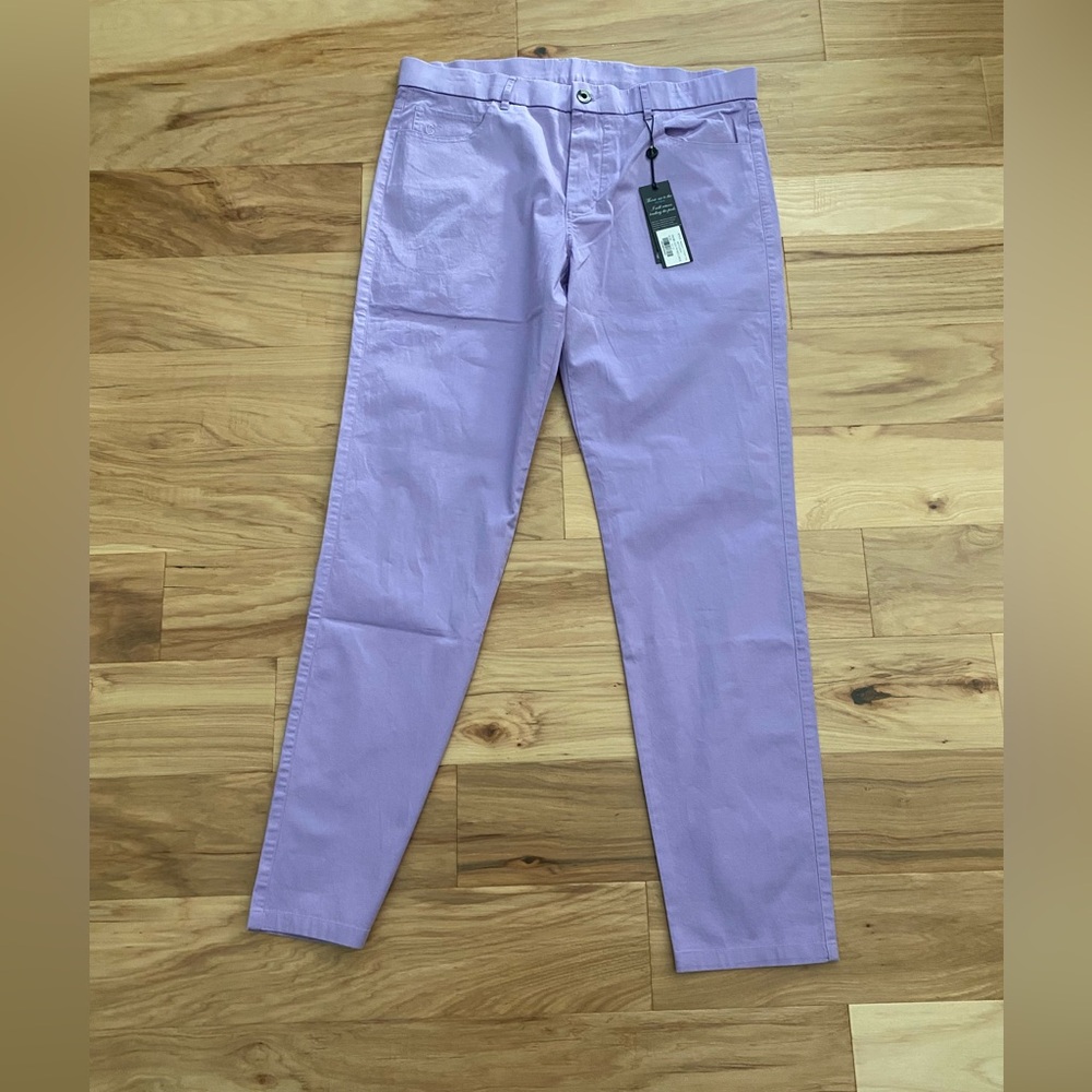 Greyson men’s pants 35x32, color is windflower